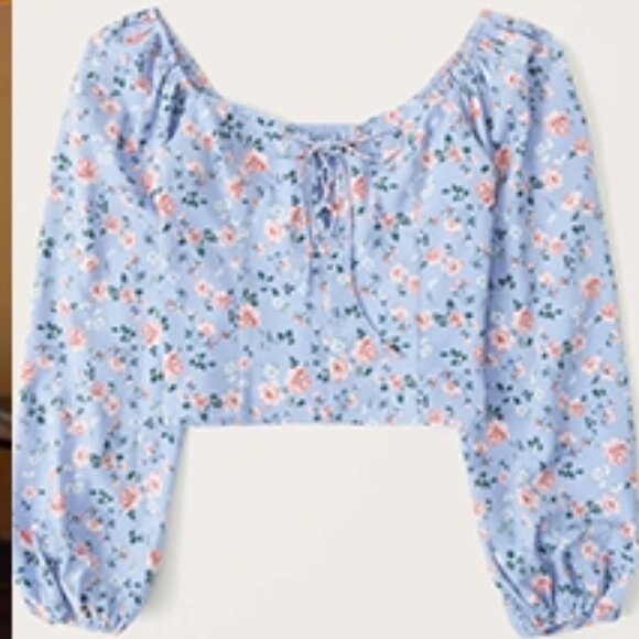 Puff Sleeve Lace-Up Sweetheart Blouse - Picture 2 of 3